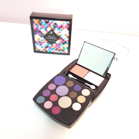 Samani Other - Samani Multi Nuances palettes